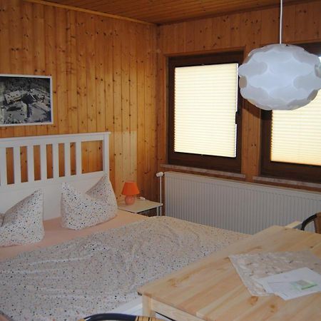 Bergpanorama Ruhla Appartement Kamer foto