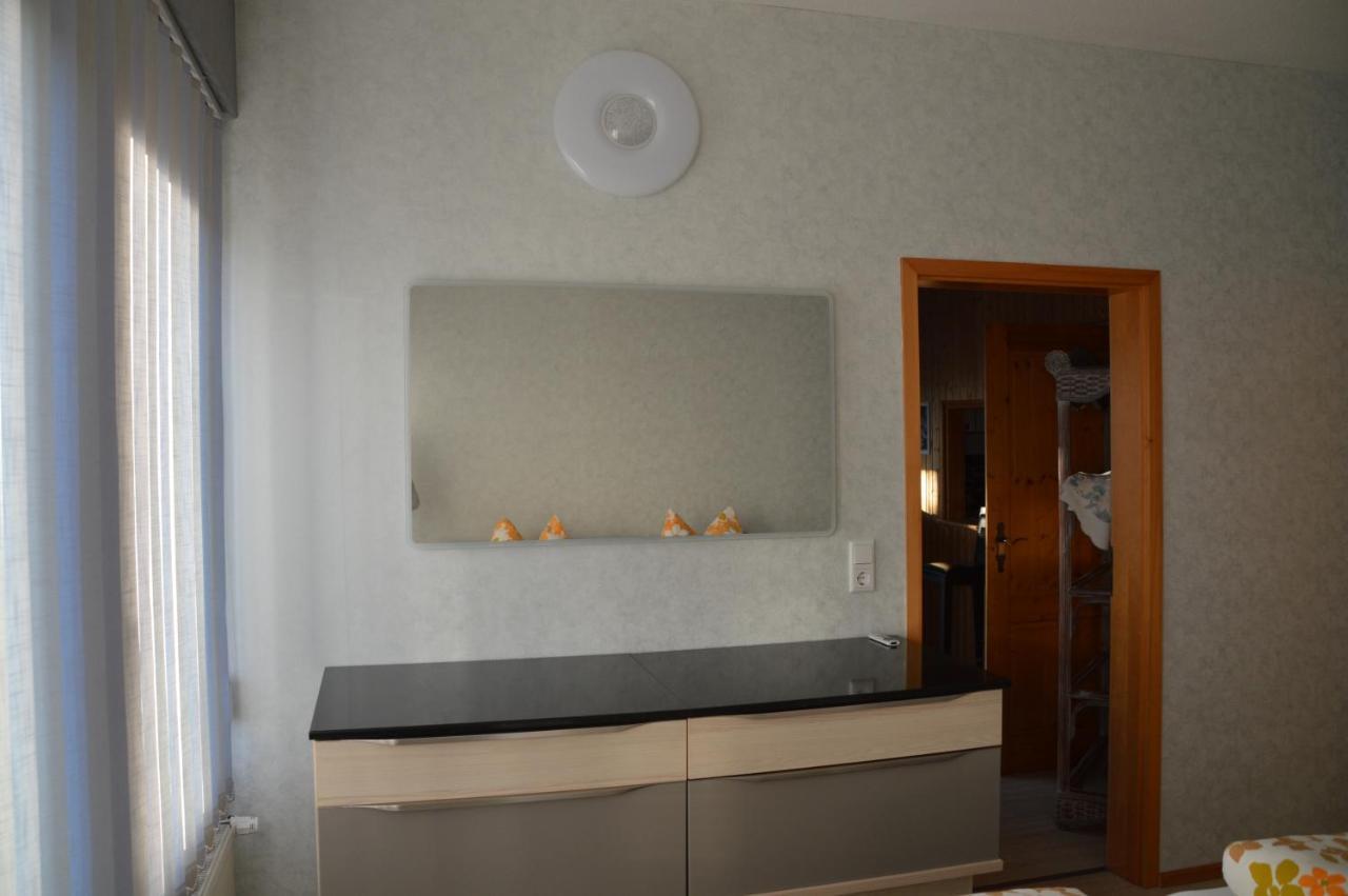 Bergpanorama Ruhla Appartement Buitenkant foto